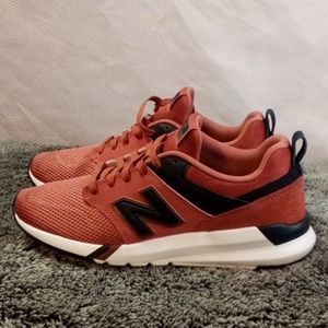 New Balance 009 Sneakers Size 8. Tote#1